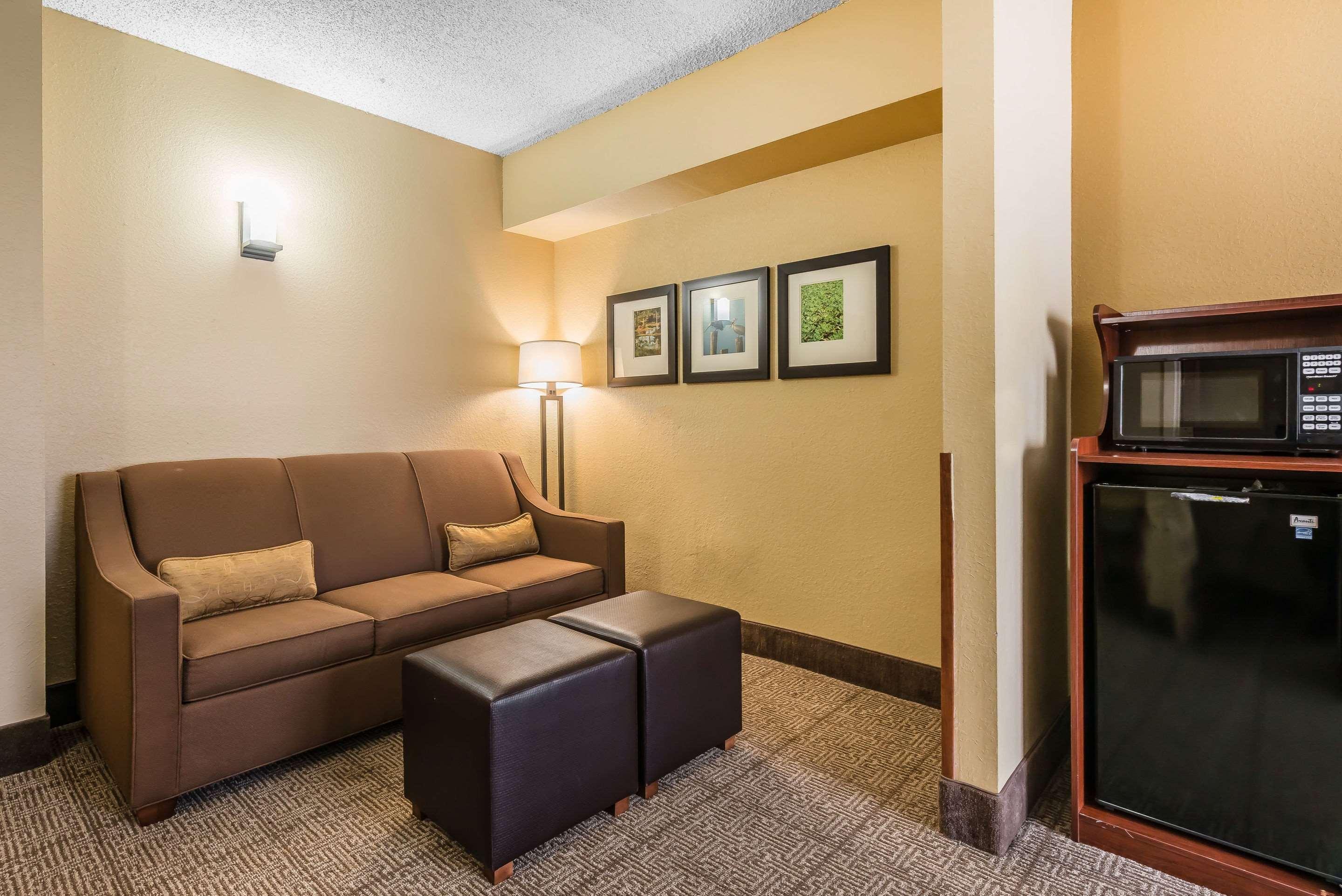 Comfort Suites Sawgrass Тамарак Екстериор снимка