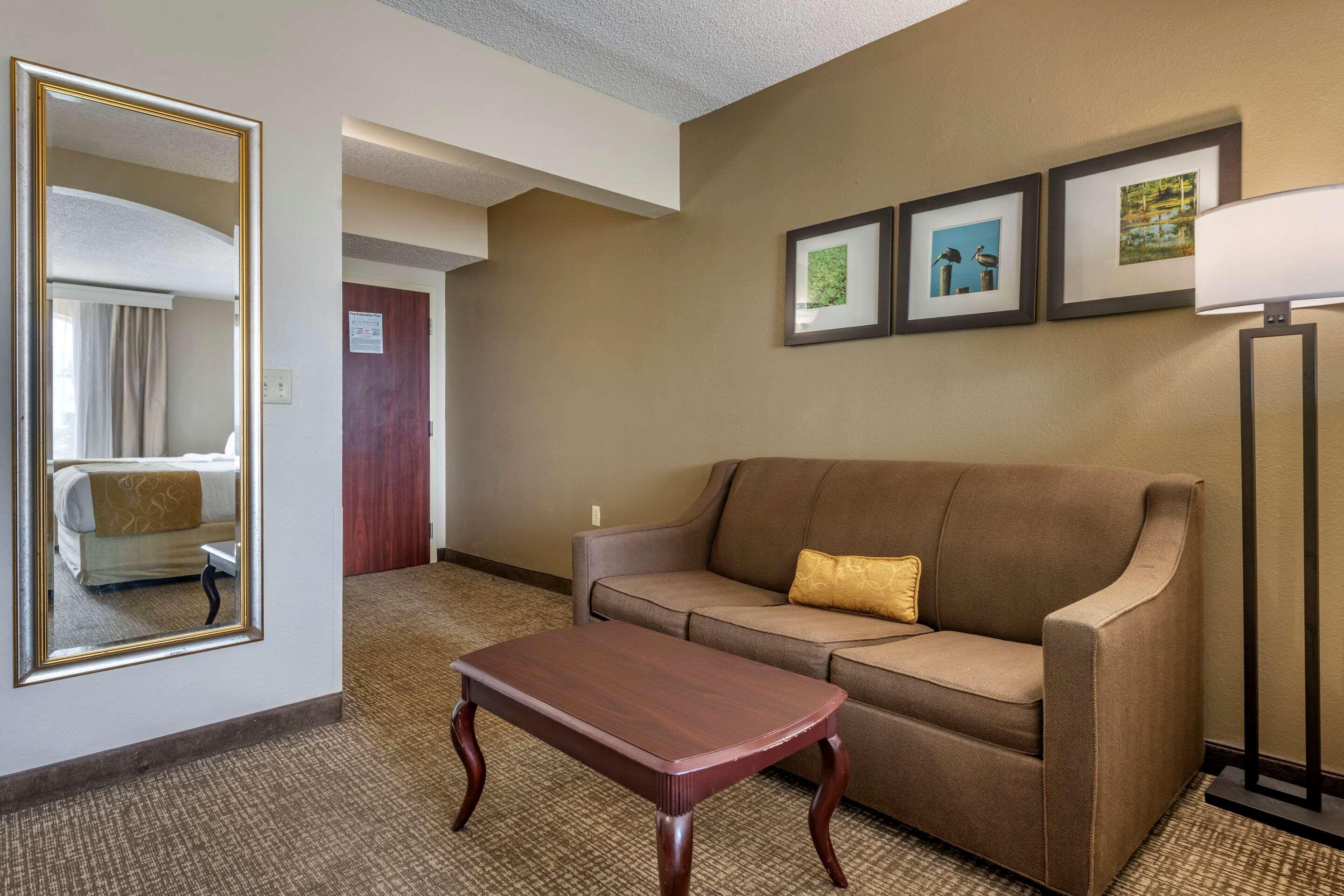 Comfort Suites Sawgrass Тамарак Екстериор снимка