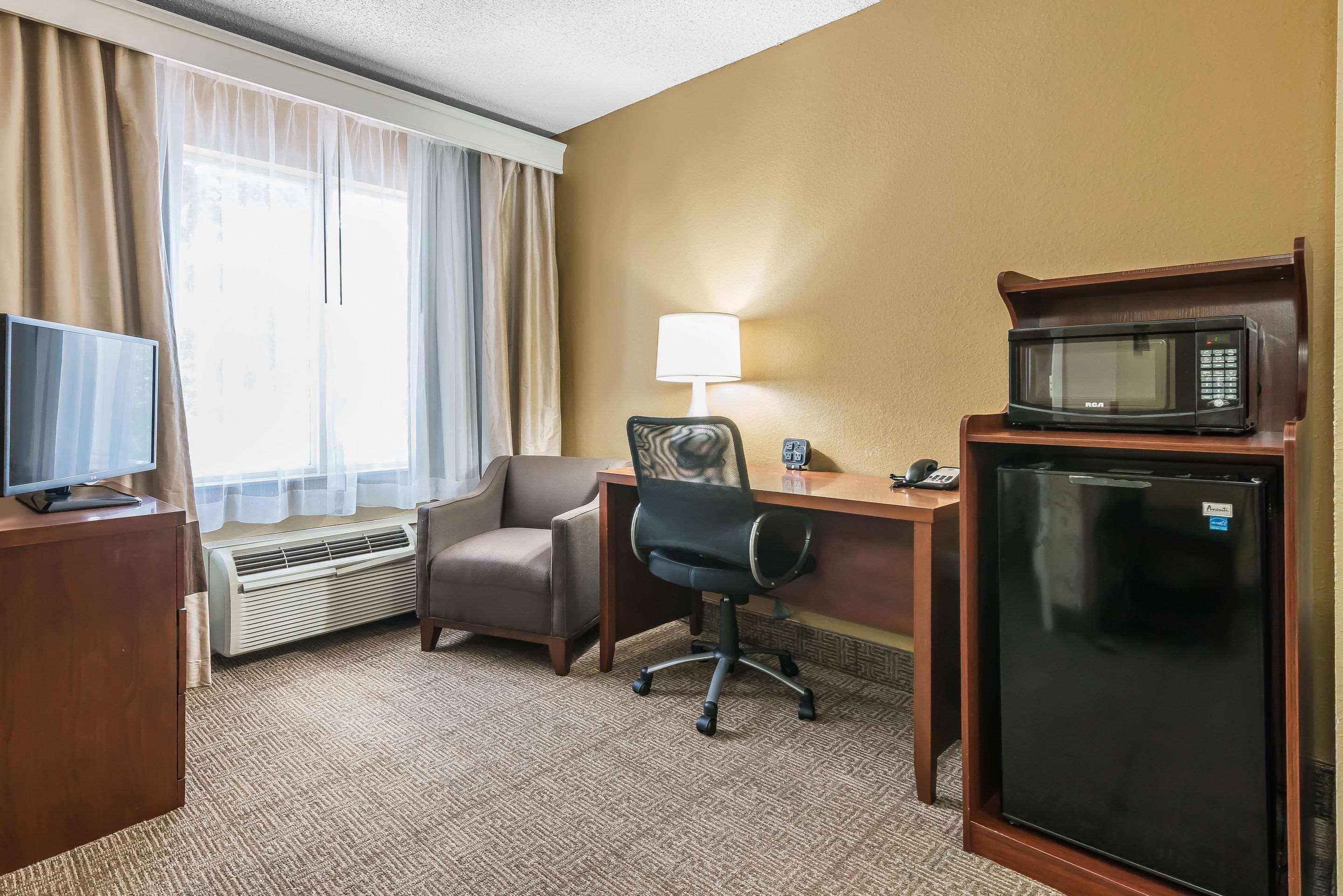 Comfort Suites Sawgrass Тамарак Екстериор снимка