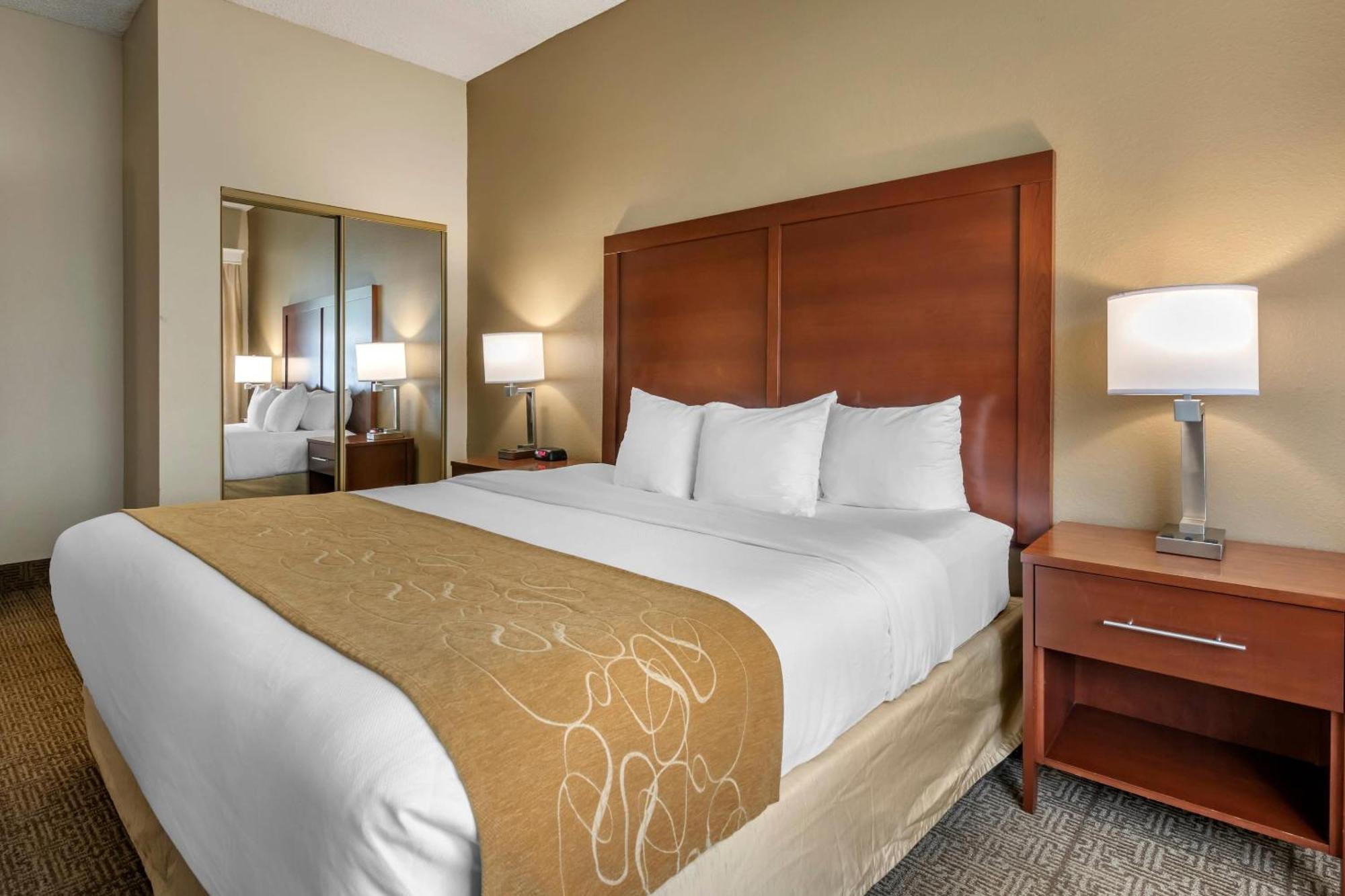 Comfort Suites Sawgrass Тамарак Екстериор снимка
