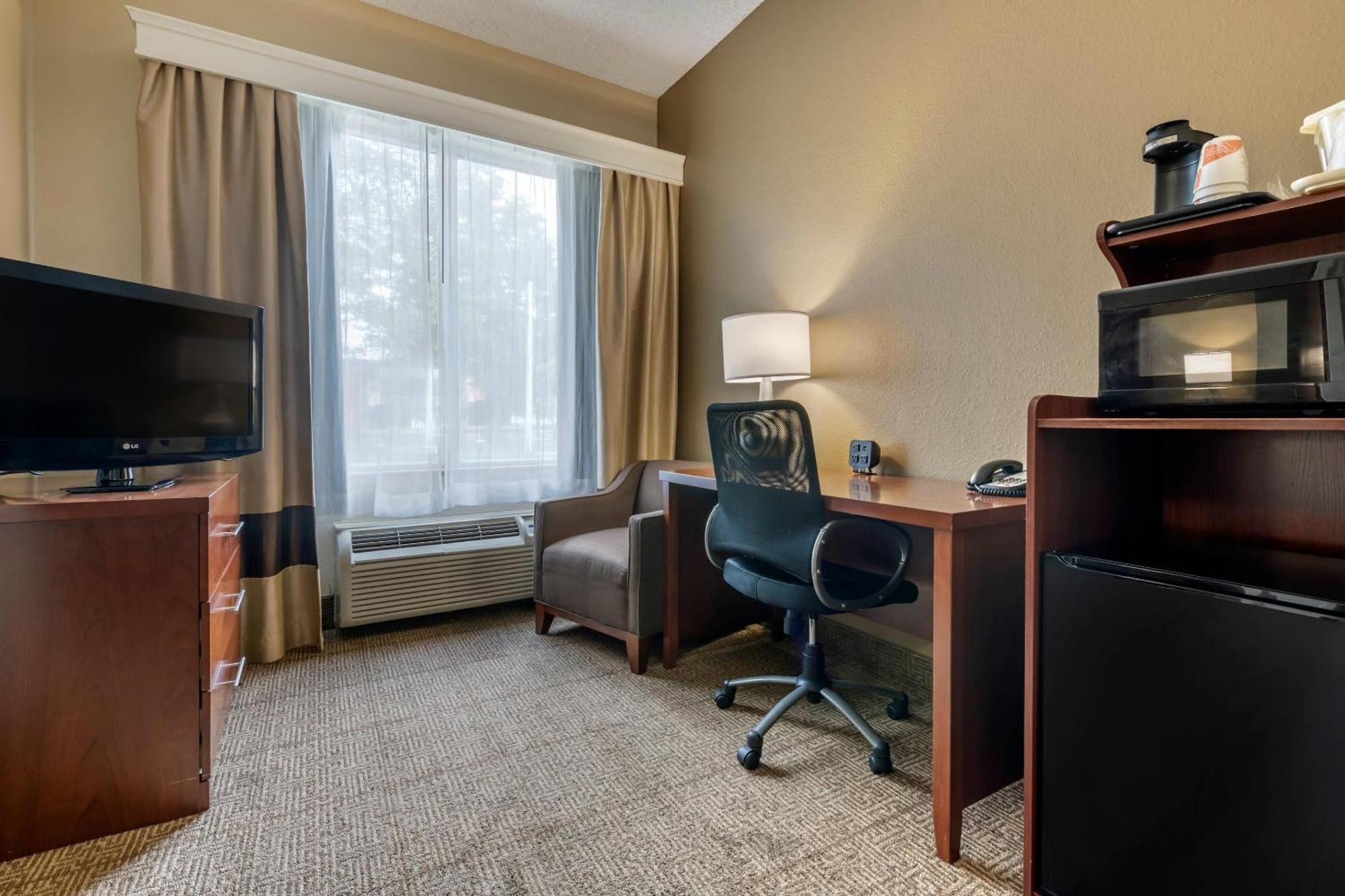 Comfort Suites Sawgrass Тамарак Екстериор снимка